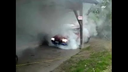 Burn out Subaru Justy 