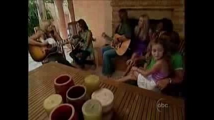 Семейство Сайръс ( The Cyrus Family )