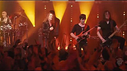 Meat Loaf - Bat Out of Hell ( performed by The Classic Rock Show 2023 )