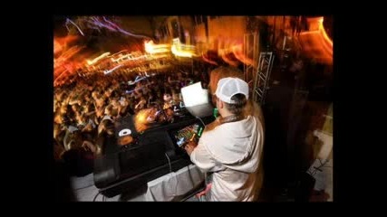 .. Bomb!!! Vocal House ..