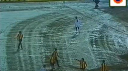 1987-88 Dinamo Minsk v. Kv Mechelen