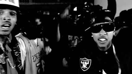 Chris Brown ft. Tyga - Holla At Me ( High Quality ) 