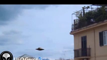 Ufo мания Нло: Пришълци над покрива