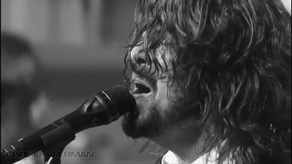 Foo Fighters - Walk (live on Letterman) Hd