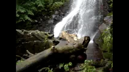 Чипровския Водопад