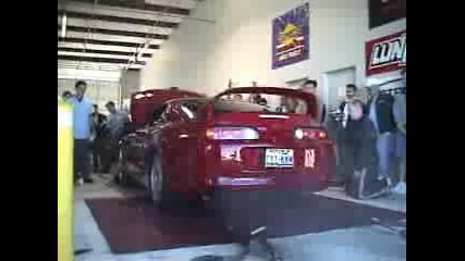 Street Racing - Toyota supra Turbo 800 hp