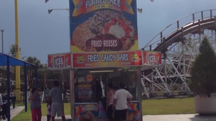 Brandi Rhodes goes to an amusement park - Video Blog May 28, 2014