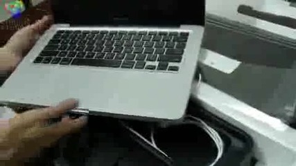 Lockerz - Unboxing My Macbook Pro From Lockerz 