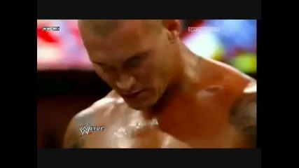 Kofi Kingston destroys Randy Orton [www.keepvid.com]
