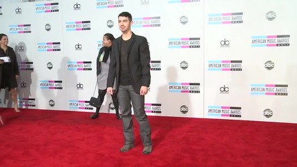 Joe Jonas Fashion Snapshot Ama 2011