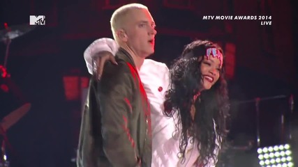 Eminem Feat. Rihanna - The Monster - Live @ Mtv Movie Awards ( 13.04.14 )