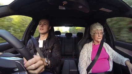 Реакция на баба при возене в Mercedes Benz C63 Amg !
