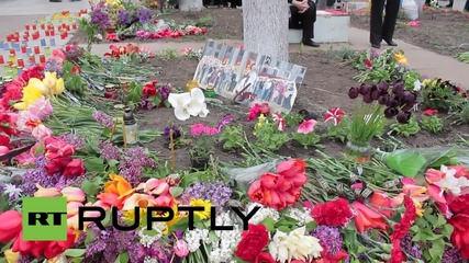 Ukraine: Floral tributes laid at Trade Union's House to commemorate Odessa victims