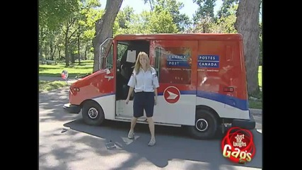 Скрита камера - Crazy Postal Truck