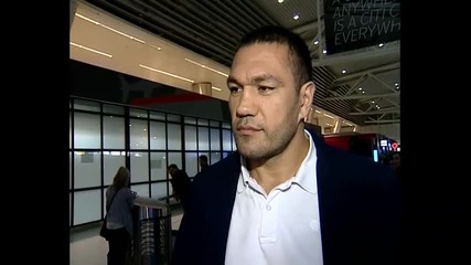 Кубрат Пулев с лека травма на ръката, чака мач през декември
