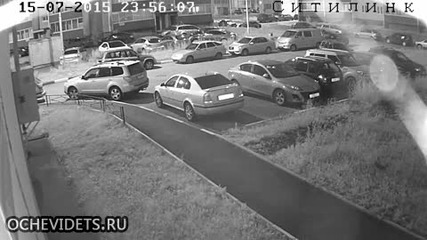 Паркиране в тясно паркомясто