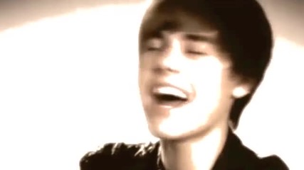 Say aah for Justin Bieber 