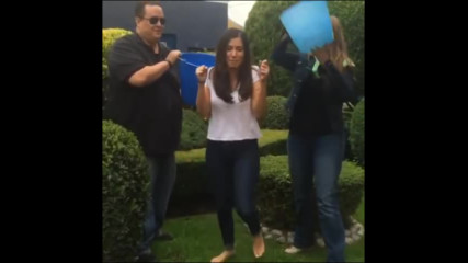 Laura G Ice Bucket Challenge Als reto a Paty Cantu Facundo Tapia Fernanda Ceci Galliano