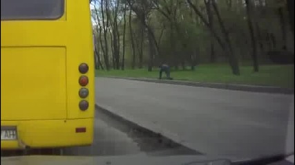 на шофьора явно му е прекипяло