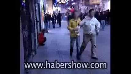 Esini Tekme Tokat Dovdu!.. (nqkoi Maje Sa Svine)