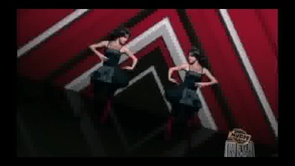 selena gomez and the scene - naturally