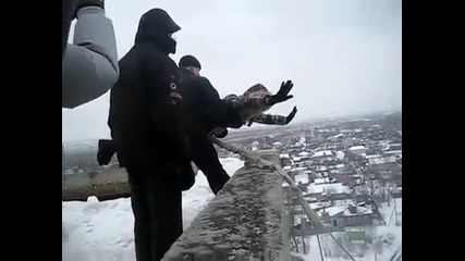 Луди ли са Руснаците според вас ?