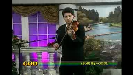 Daniel Gonzalez - Violinist 