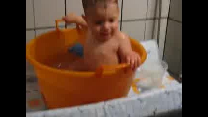Дани в банята. 