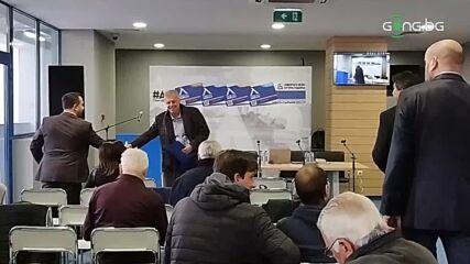 Стартира заседанието за бъдещето на Левски