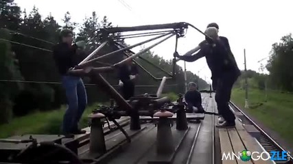 Руснаци се ебават с електричката