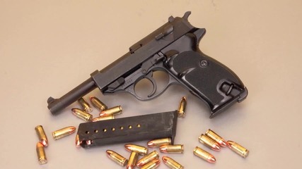 Стрелба с Walther P1 9x19