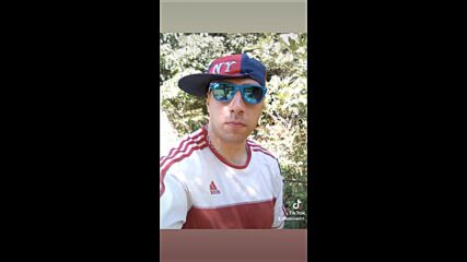 Vid_20331210_175722_046.mp4