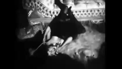 Christina Aguilera- I Got Trouble (music Video)