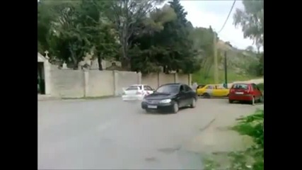 Луд рали състезател