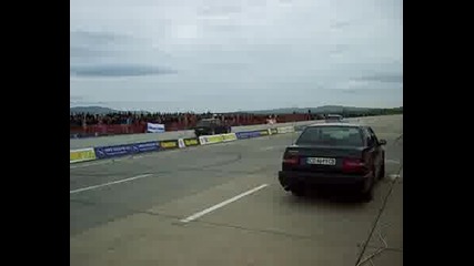 fiat punto наказва golf 1