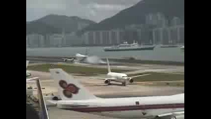 Вoeing - 747 Каца Хонг Конг