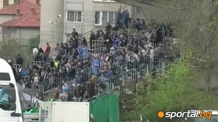 14.04.2010 Атмосферата под Аязмото преди мача с Левски 