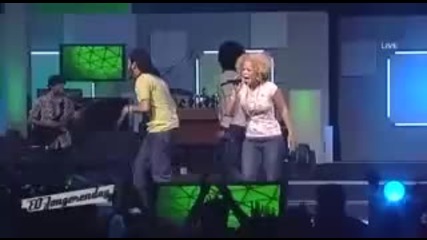 Group 1 Crew - Cant Go On (live)