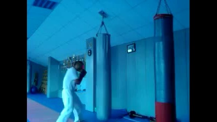 Видео от Okinawa Karate Bulgaria - Shorin Ryu 25 май 2010 г. 12 57
