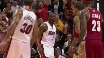 Dwyane Wade Dunk on Varejao (hd)