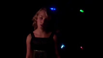 Noelle- Drive My Soul (lights)