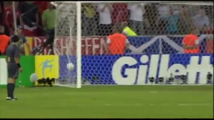 World Cup 2010 - Wavin Flag 