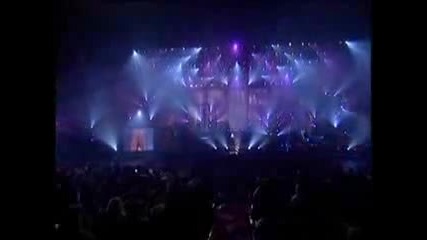 Christina Aguilera Vs. Beyonce (vocal Battle)