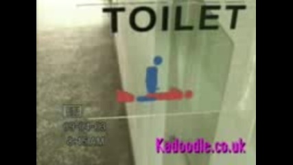 Порно в тоалетната 