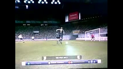 Pes 2011 гол английка на Валдес
