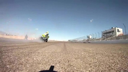 Motorcycle vs. Car Drift Battle H D