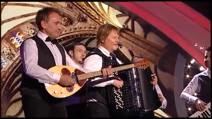 Jasmin Hasic - Uzalud za tebe pitam (Grand Parada 23.12.2014)