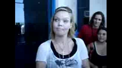 Mensagem para Paradise seekers por Anette Olzon