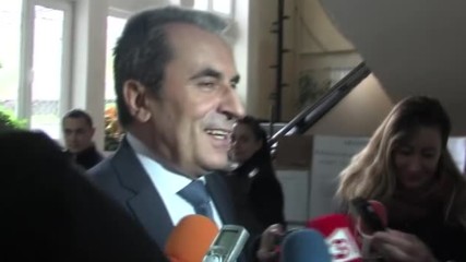 Орешарски: Гласувах за един силен надпартиен президент - видео БГНЕС