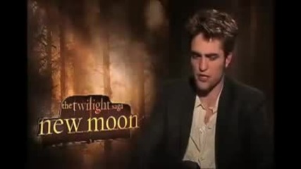 Robert Pattinson interview about Eclipse 